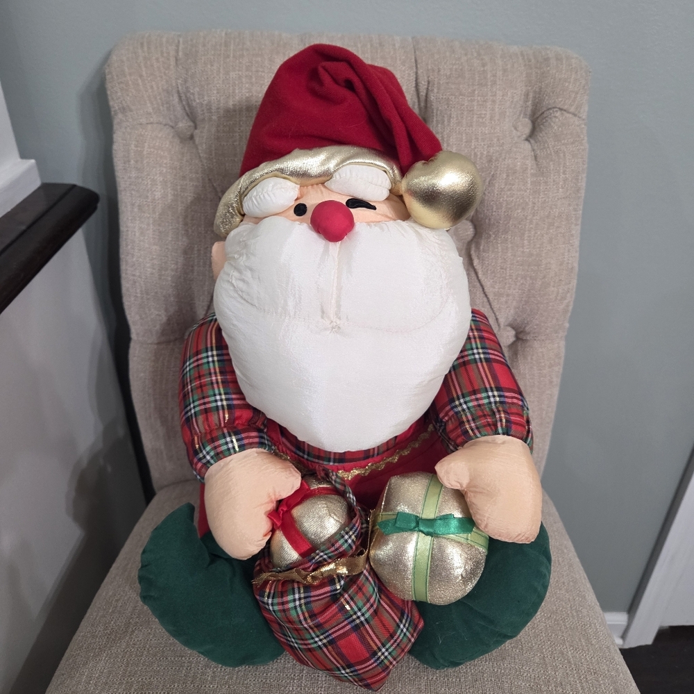 Santa Claus Vintage International Silver Plush Red Green Plaid Polyester 18" Toy